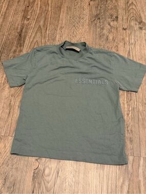 Essentials Short-Sleeve Crew Tee in Sage Green
